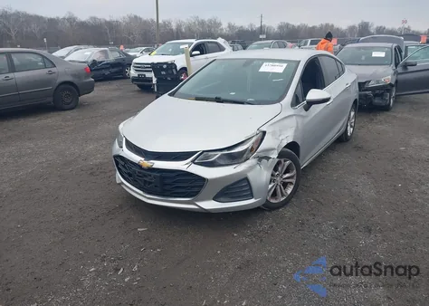 2019 Chevrolet Cruze Lt из США, поврежденный, VIN 1G1BE5SM4K7145102